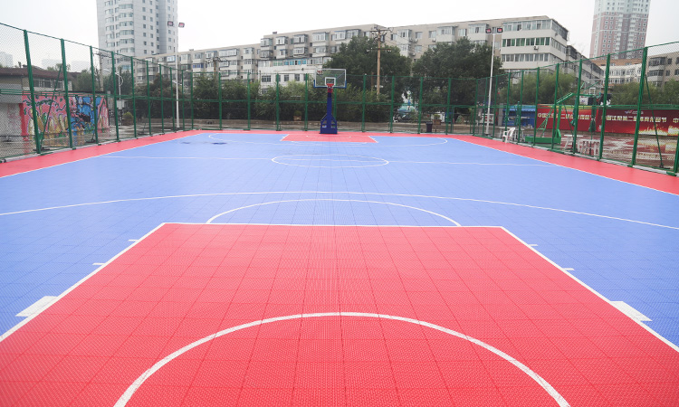 �����������h(hu��n)�\(y��n)��(d��ng)�̳�